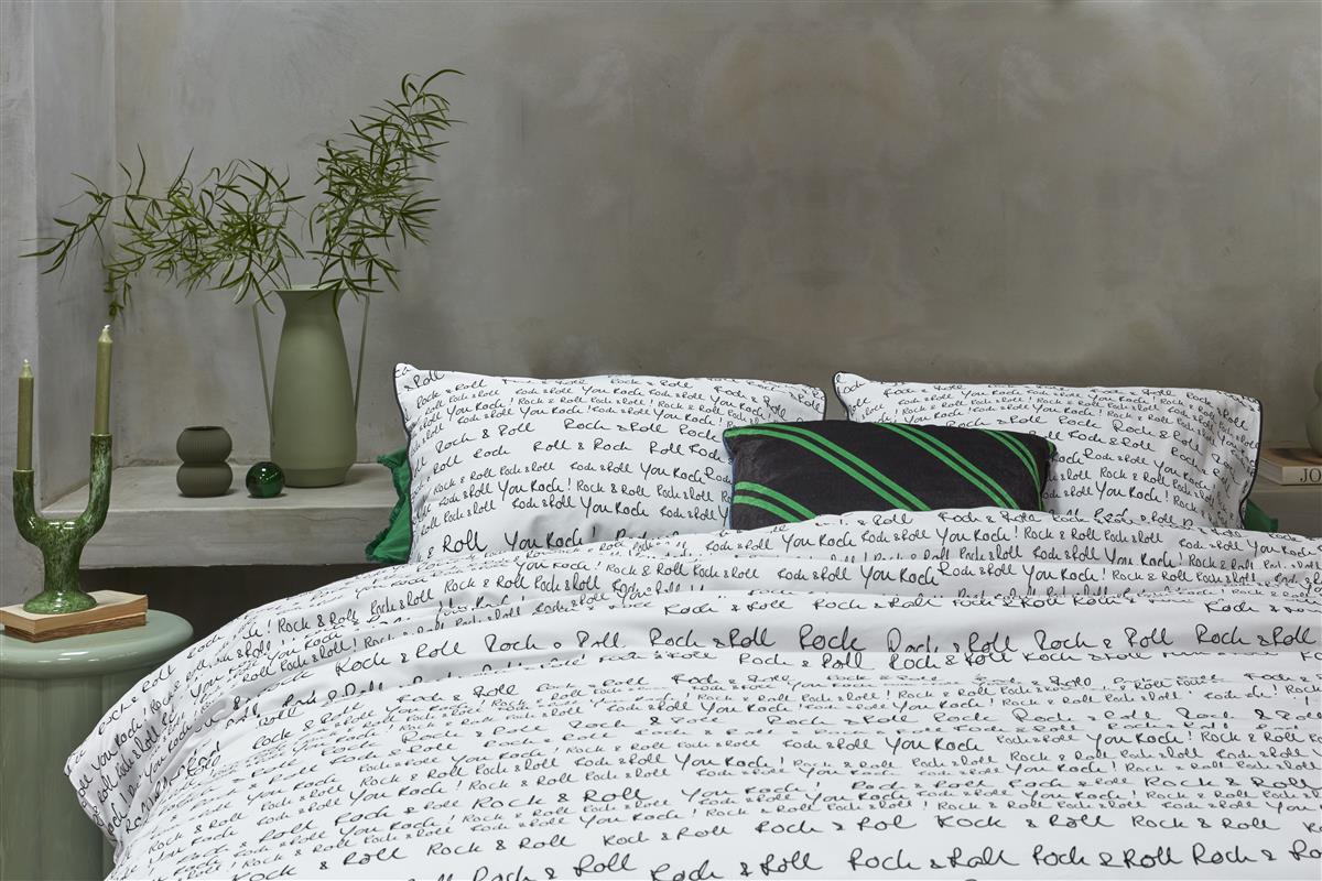 VTWonen Rock & Roll dekbedovertrek met letters