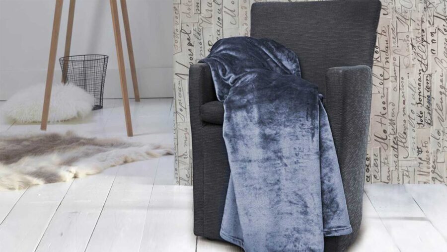 Een complete slaapkamer met onze plaids en spreien