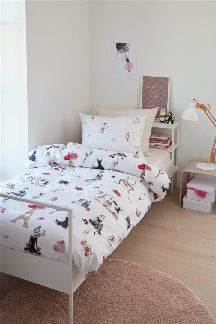 Beddinghouse Kids Paris Girl dekbedovertrek