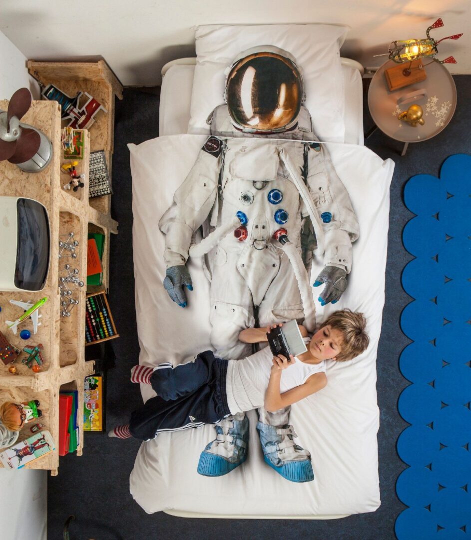 Astronaut dekbedovertrek - De 15 mooiste sinterklaascadeaus van SNURK