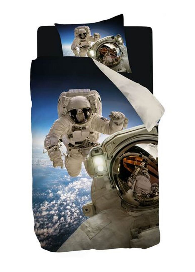 Snoozing Astronaut dekbedovertrek