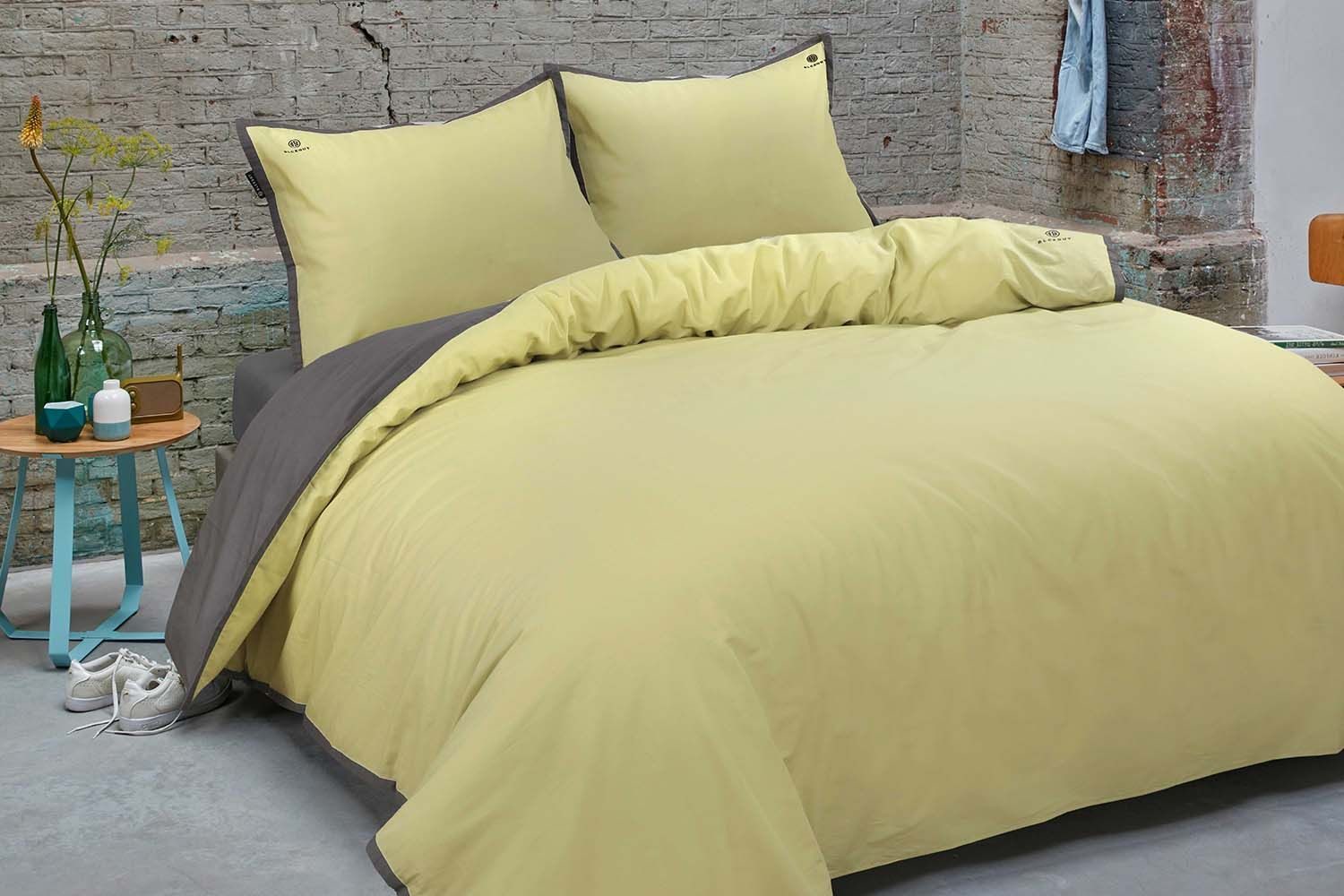 BLCKOUT California dekbedovertrek geel