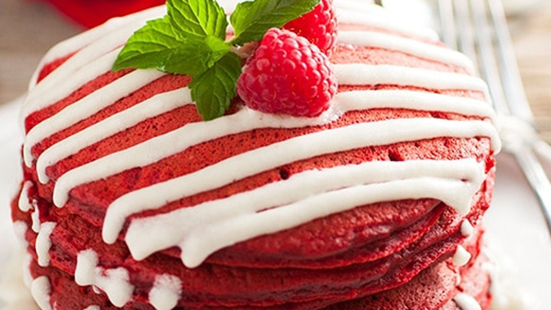 Red velvet pannenkoeken