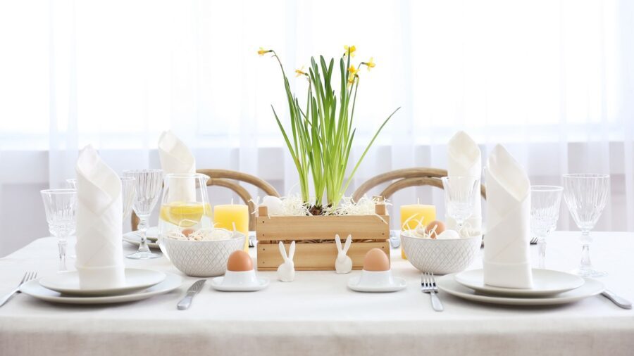 5 tips voor een mooi gedekte paastafel