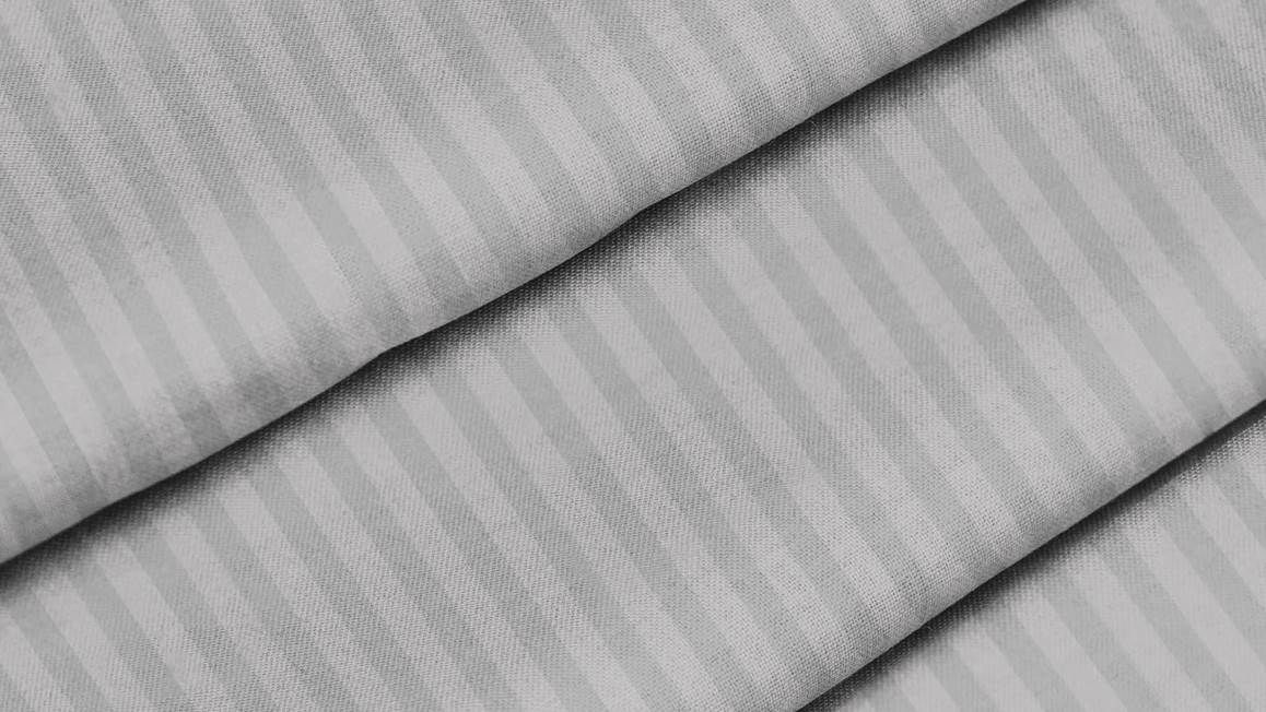 Satijnstreep dekbedovertrek silver