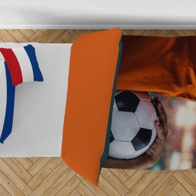 Voor alle Oranjefans: voetbal dekbedovertrek & strandlaken