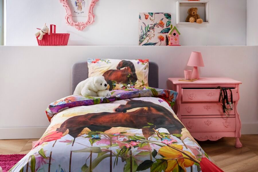 iSeng helpt de Sint een handje met vrolijk kinderbeddengoed