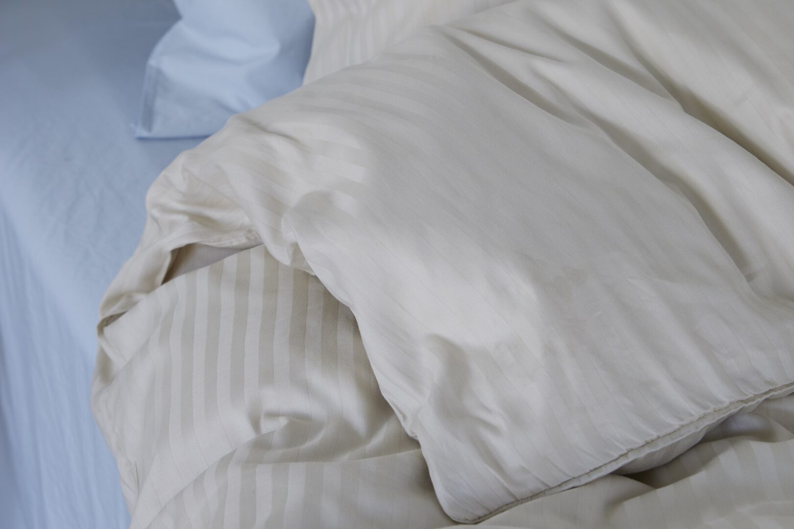 Ivorlyn Kent dekbedovertrek - ivory