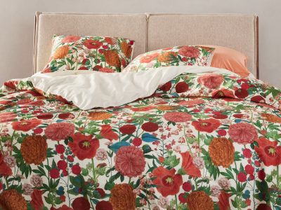 Trend: een bloemenzee op bed