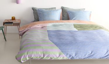 De Soft Shapes trend geeft een zachte en serene flow aan je interieur. Organische vormen en lijnen in lichte pasteltinten geven een gevoel van zachtheid en rust in huis.