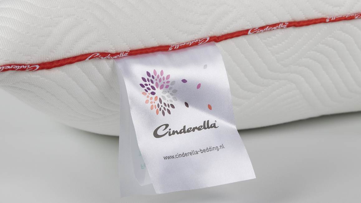 Cinderella Fusion zacht synthetisch hoofdkussen
