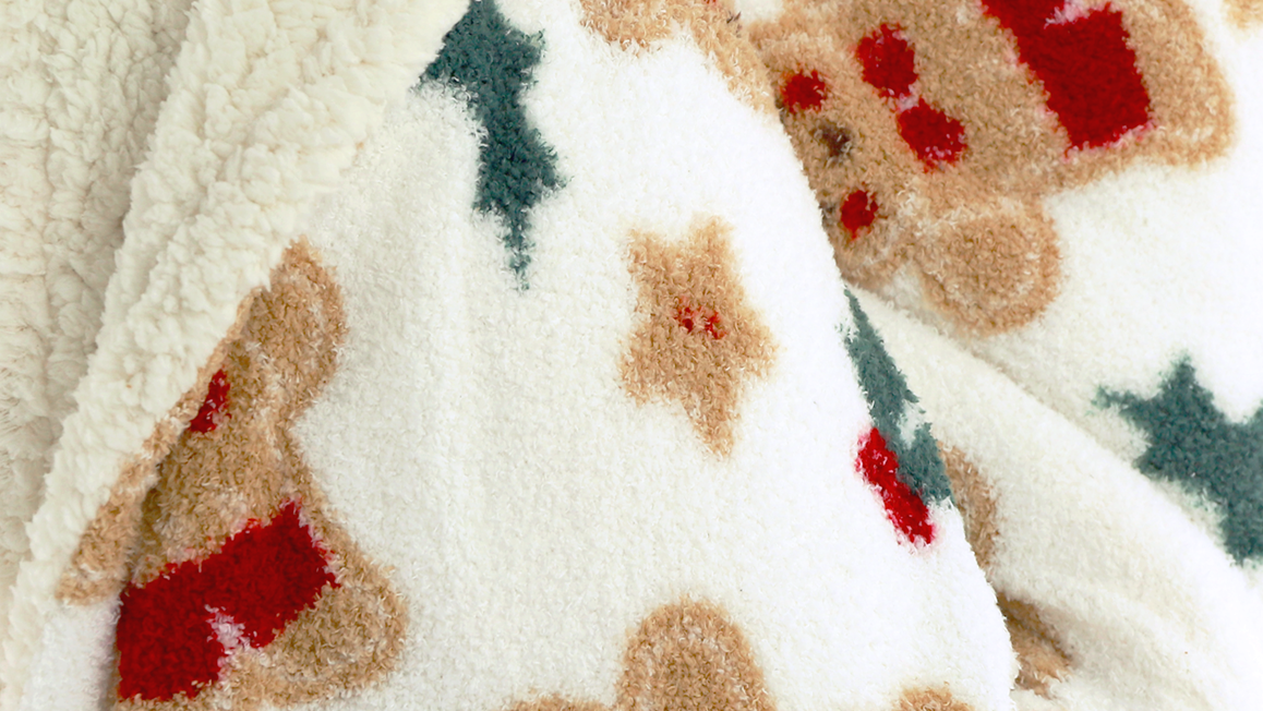 Unique Living Cookie fleece plaid