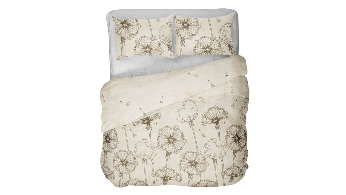 Kayori Mira dekbedovertrek