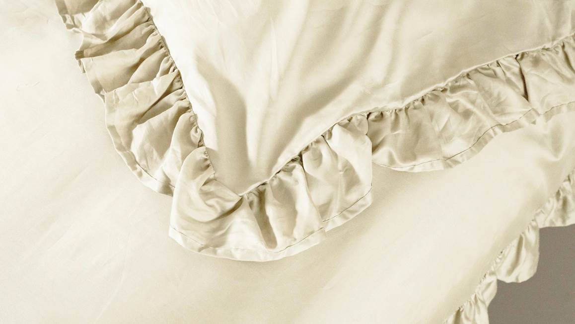 Kayori Oda dekbedovertrek