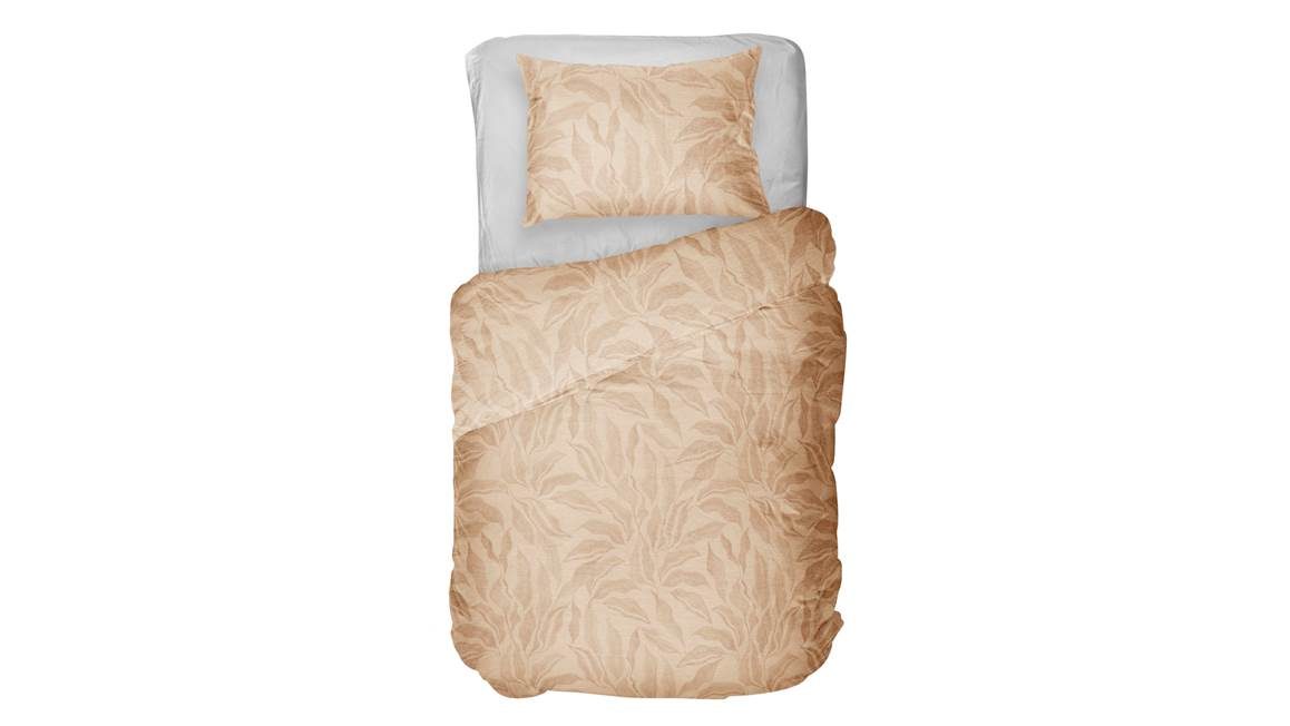 Kayori Ena dekbedovertrek