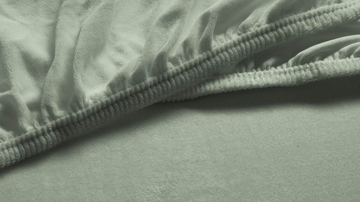 Snoozing velours hoeslaken