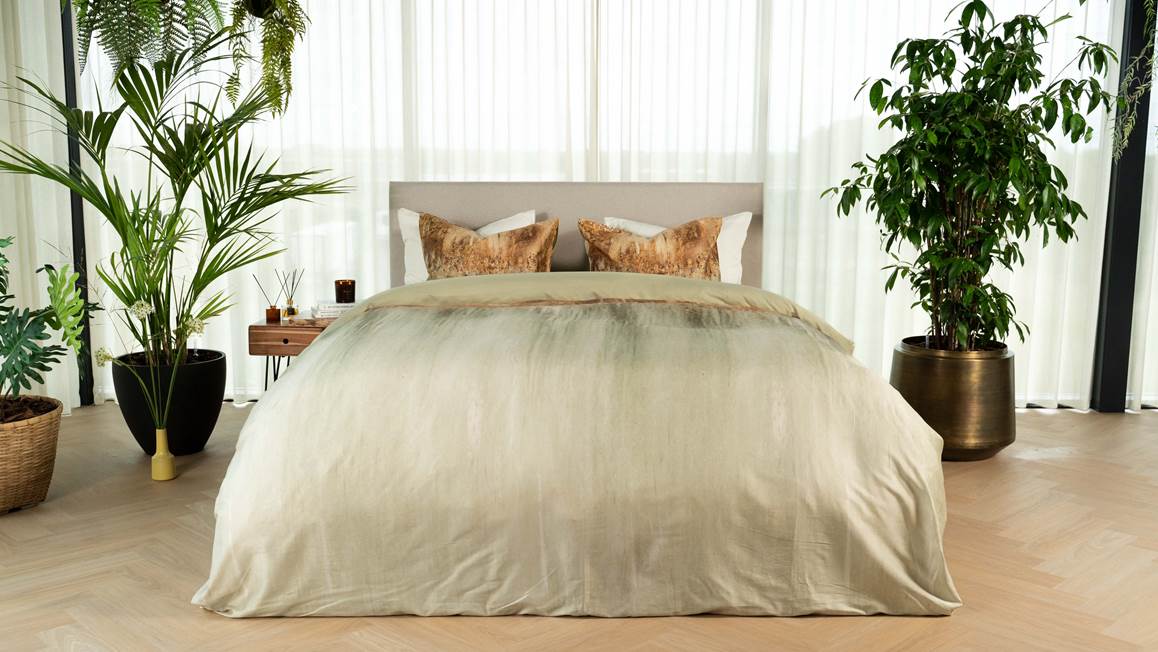 Kayori Imai dekbedovertrek