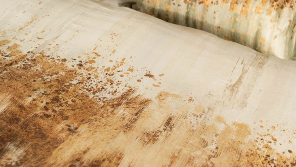 Kayori Imai dekbedovertrek