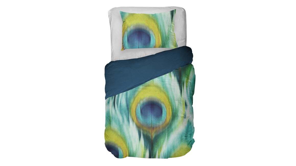 Kayori Ebino dekbedovertrek