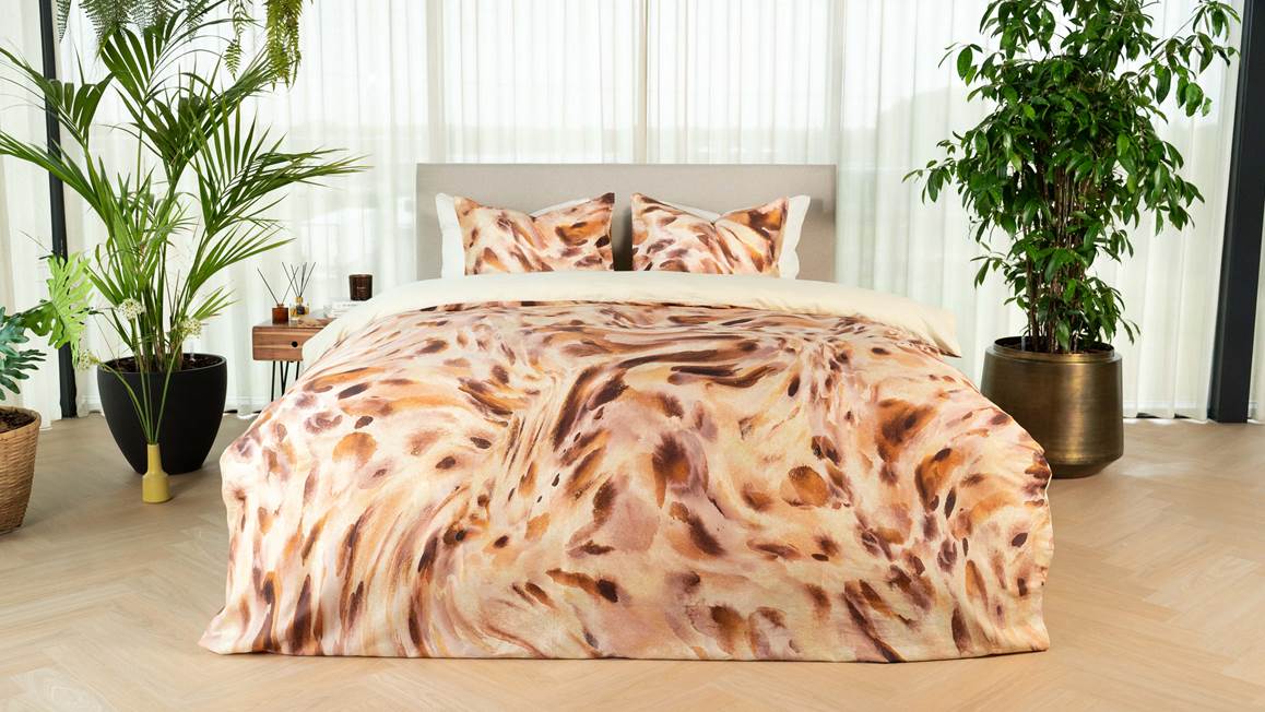 Kayori Futo dekbedovertrek