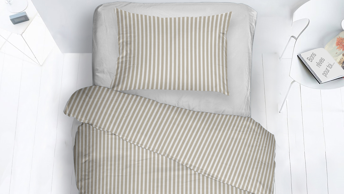 Snoozing Carine dekbedovertrek