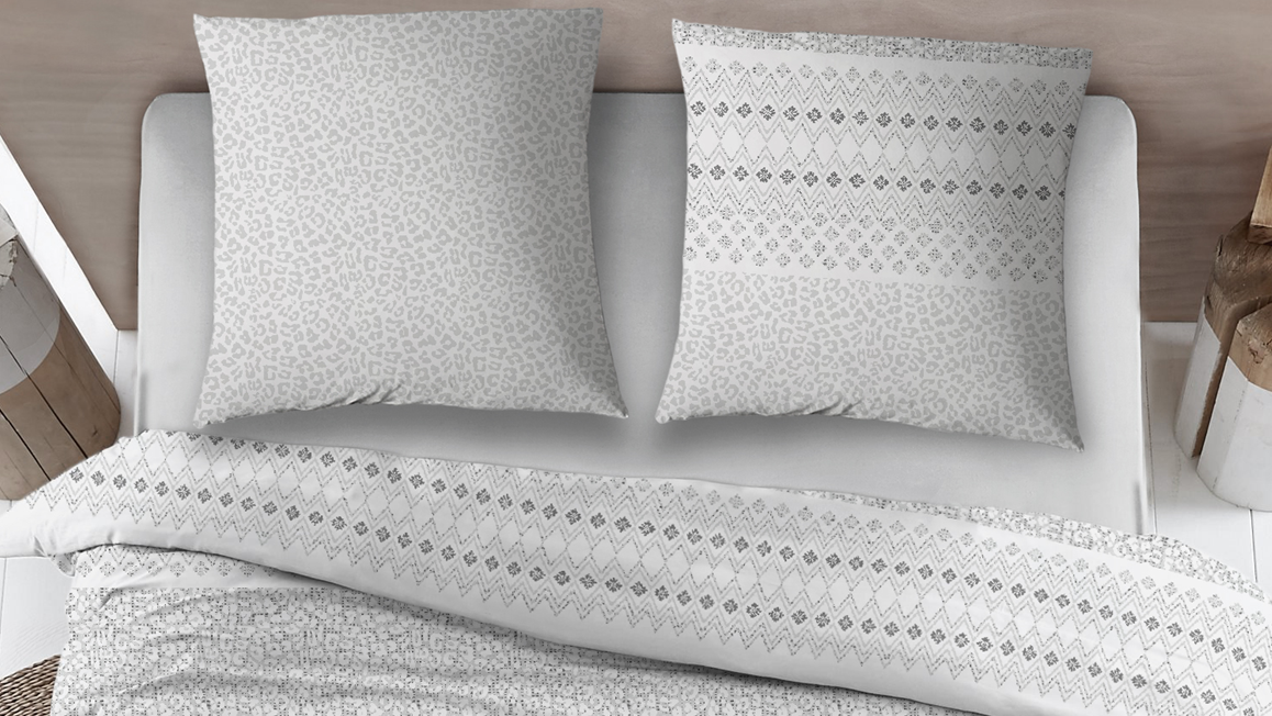 Snoozing Karla dekbedovertrek