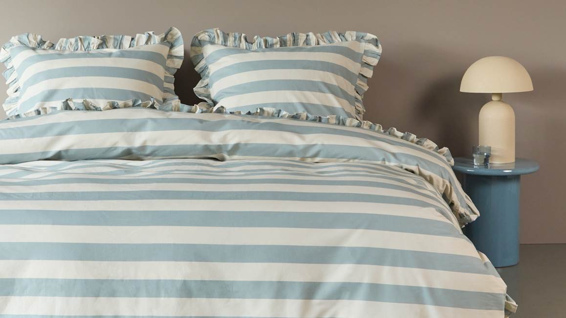 Ambiante Striped Ruffle dekbedovertrek