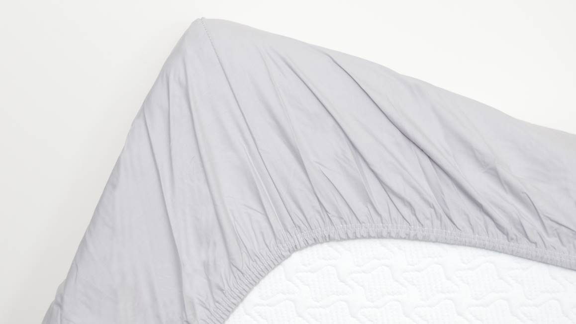 Snoozing flanel topper hoeslaken