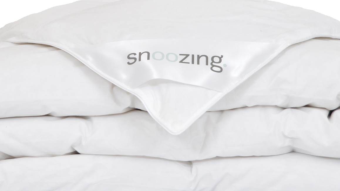 Snoozing Mont Blanc donzen zomerdekbed