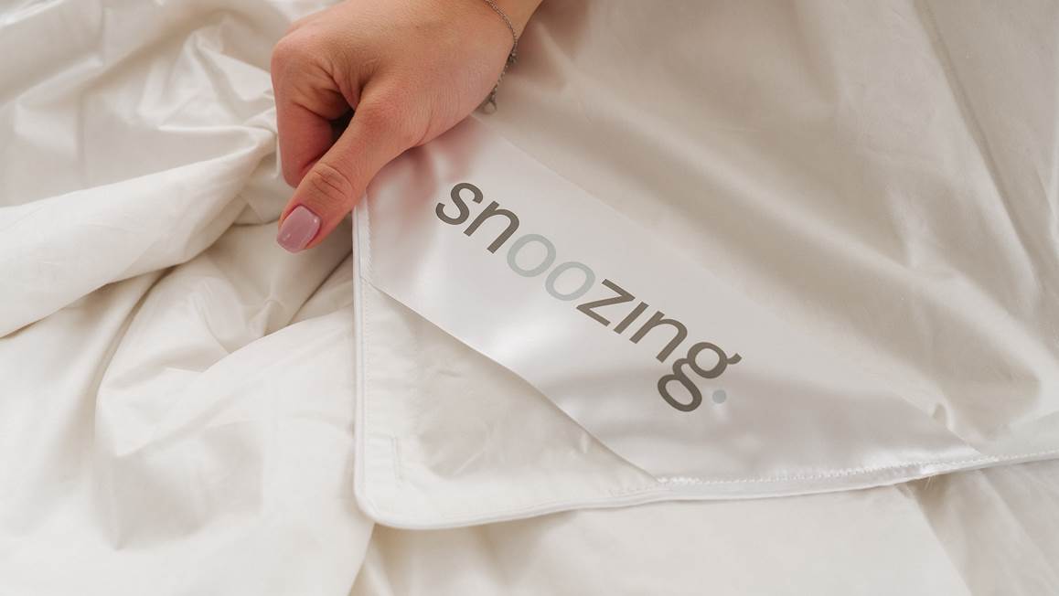 Snoozing Mont Ventoux donzen zomerdekbed