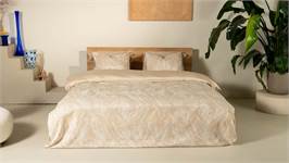 Kayori Nachi dekbedovertrek