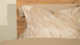 Kayori Nachi dekbedovertrek