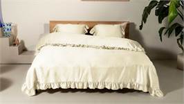 Kayori Oda dekbedovertrek