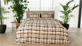 Kayori Yasu dekbedovertrek