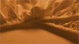 Snoozing flanel hoeslaken