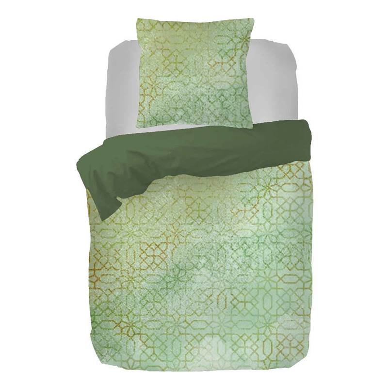 Kayori Zuru dekbedovertrek