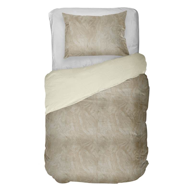 Kayori Nachi dekbedovertrek