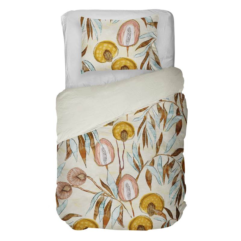 Kayori Inako dekbedovertrek