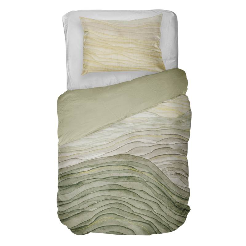 Kayori Zaki dekbedovertrek