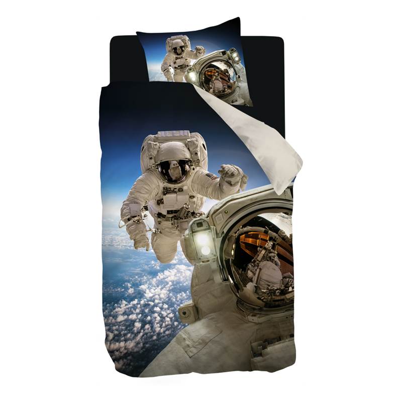 Snoozing Astronaut flanel dekbedovertrek